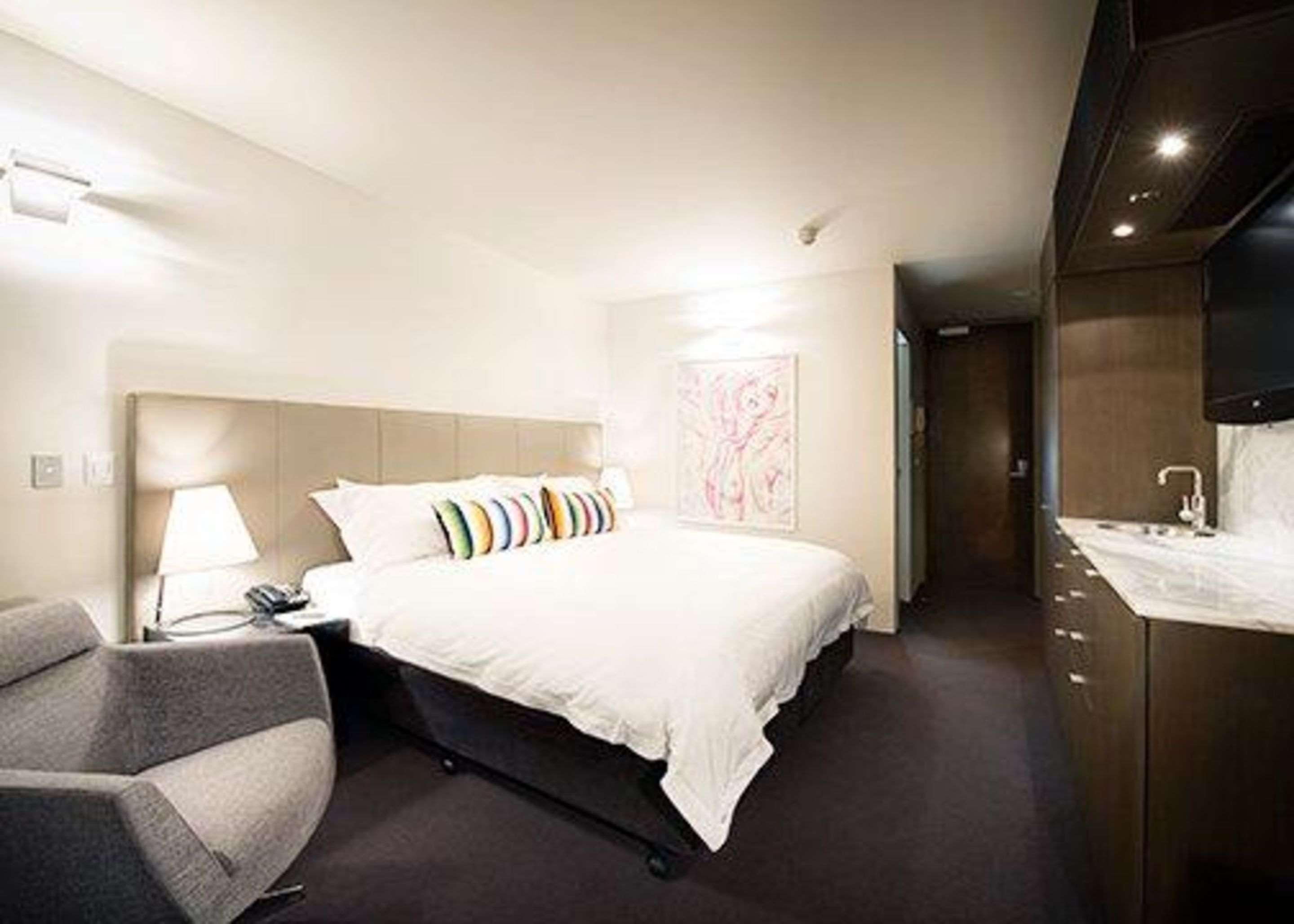 The Soho Hotel Adelaide Exterior photo